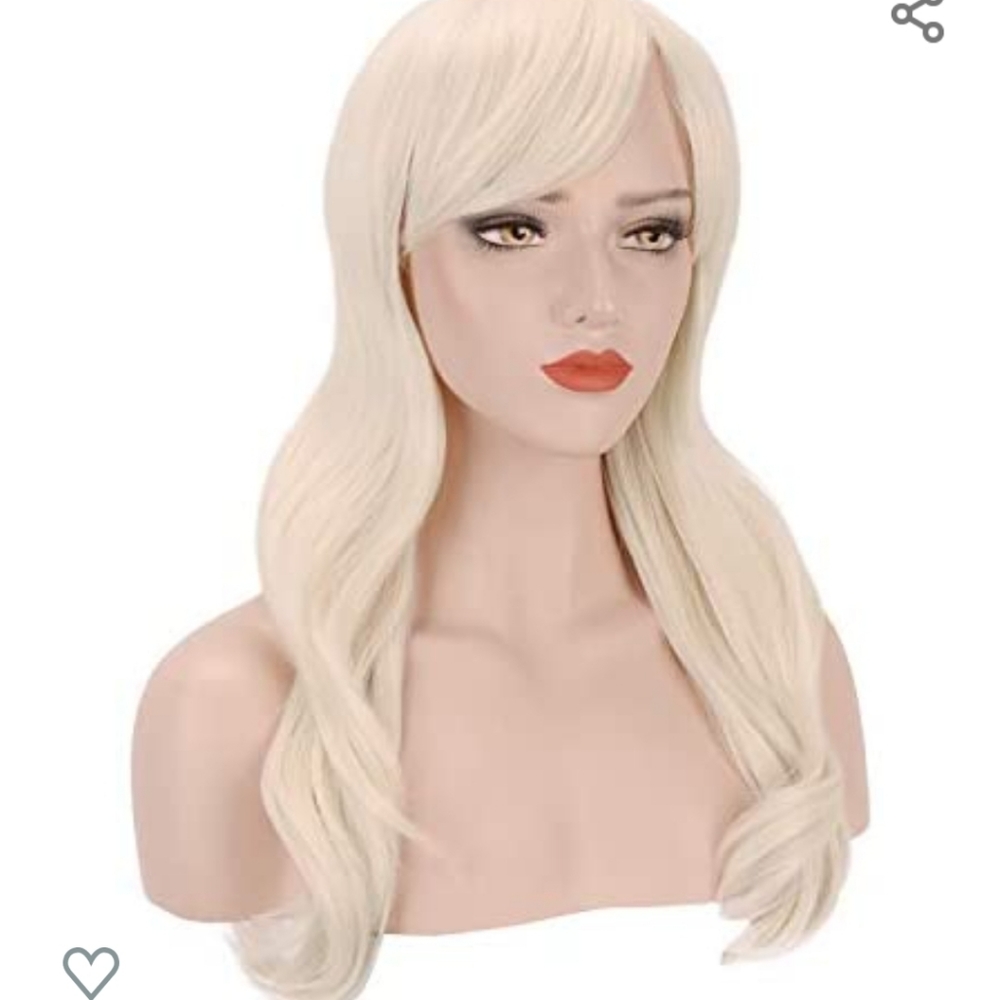 Blonde platinum heat resistant wig 20" Bran New
